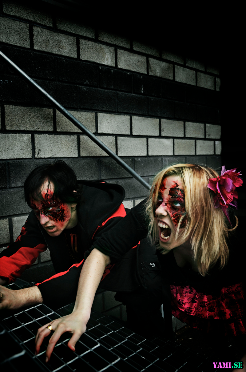Illustration for article titled From Left 4 Dead to Resident Evil, This Lady Loves Zombies